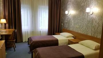 Фото номера Номер стандарт с 2 односпальными кроватями Гостиница Четыре Короны г. Дмитров 11